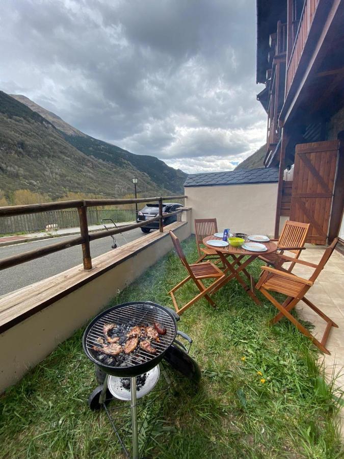 Vall Fosca Apartment "Majue" Torre de Capdella Luaran gambar